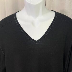 John Varvatos Men's jet black 100% merino wool lightweight Sweater Large L EUC